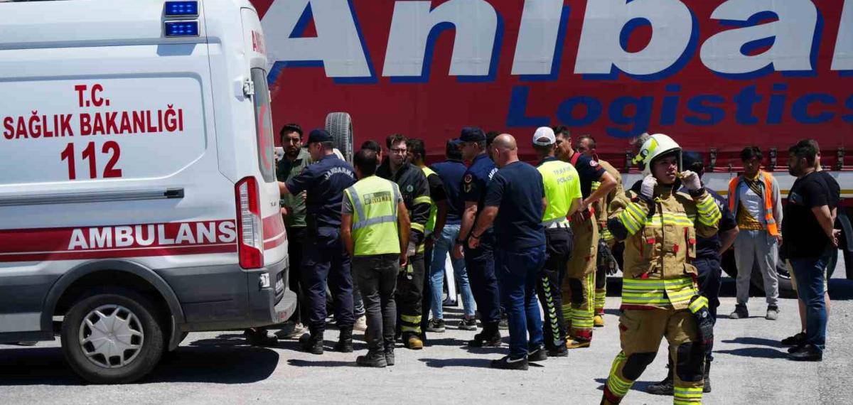 Kapıkule Yolundaki Feci Kazada Ağır Yaralanan Şoför Hayatını Kaybetti