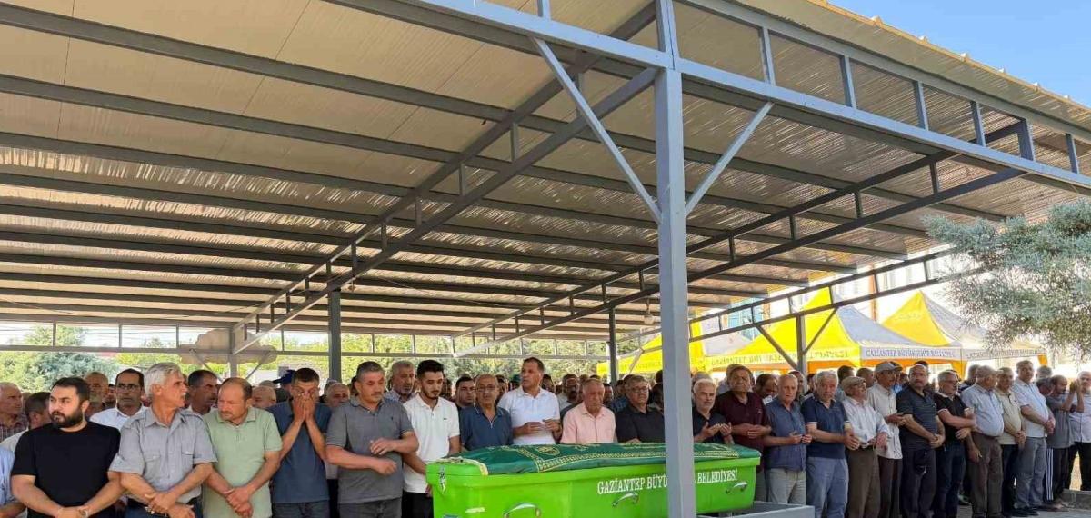 Karkamış’ta Trafik Kazası Sonucu Bir Genç Hayatını Kaybetti