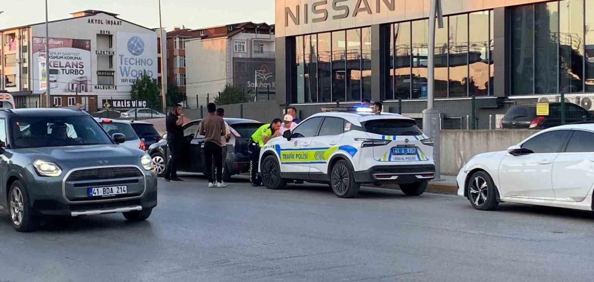 Kartepe’de kazaya karışan araç sürücüsü gözaltına alındı