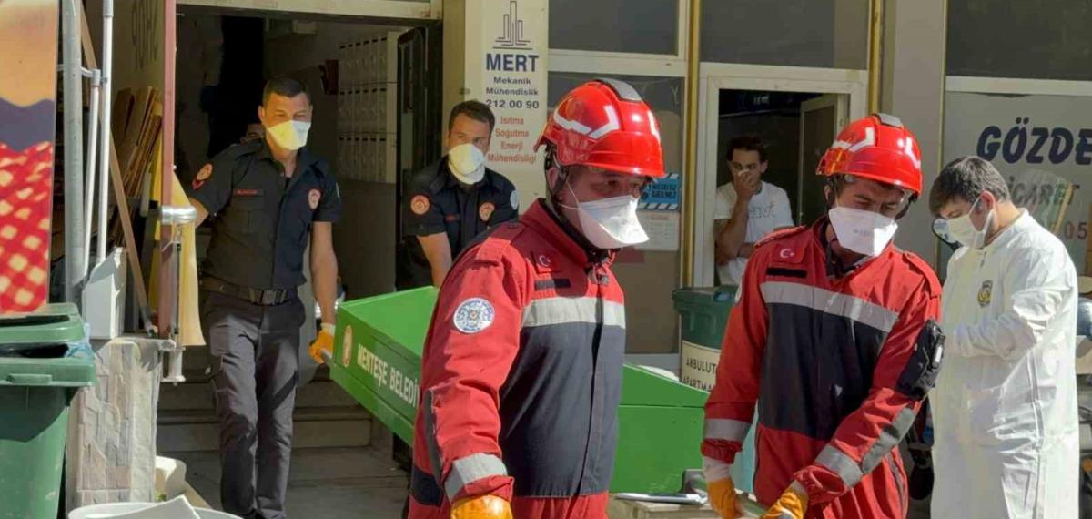 Kayıp Yaşlı Adam Asansör Boşluğunda Ölü Bulundu
