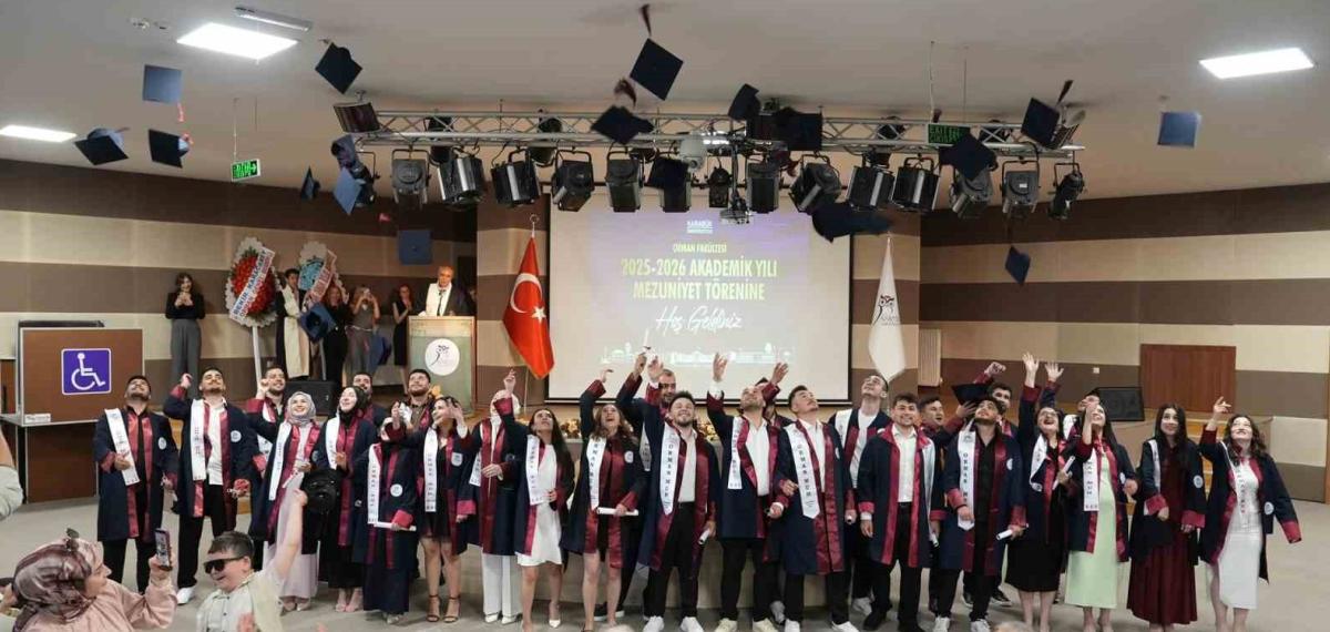 KBÜ’de Mezuniyet Coşkusu Sürüyor: Orman Mühendisleri, Toplumsal Bilimciler ve Diş Doktorları Diplomalarını Aldı