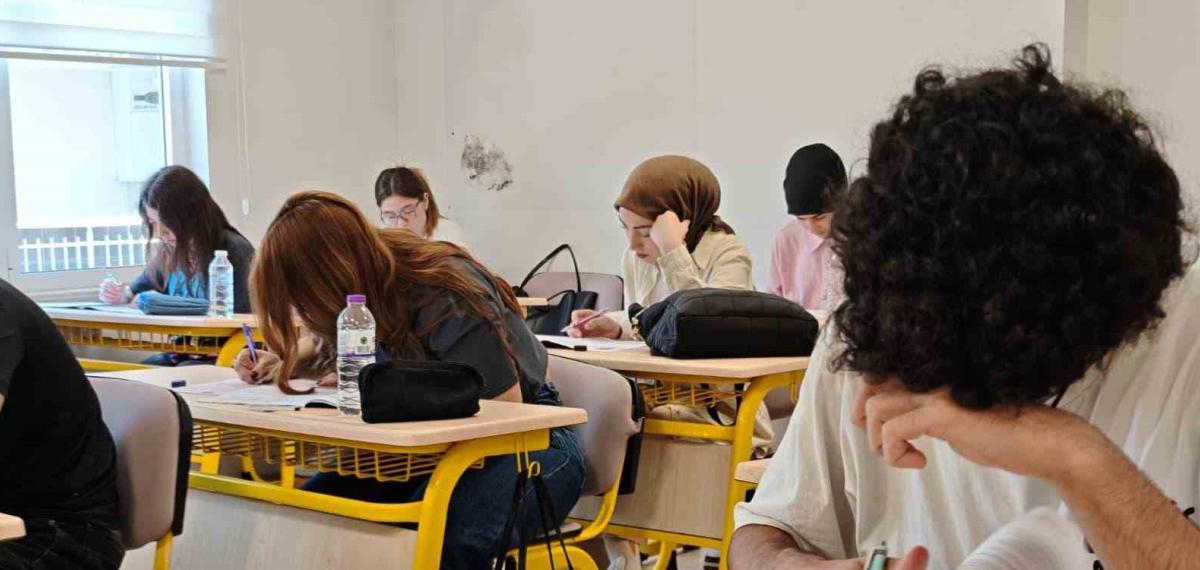 Kepez Belediyesi’nden YKS Adaylarına Tam Dayanak