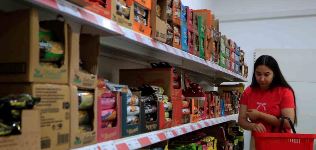 Kepez Kent Market Düşük Fiyatları ile Mesken İktisadına Katkı Sağlıyor