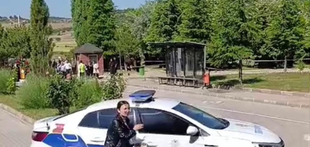 Kimliği geçersiz olan öğrenci sınava 1 dakika kala yetişti