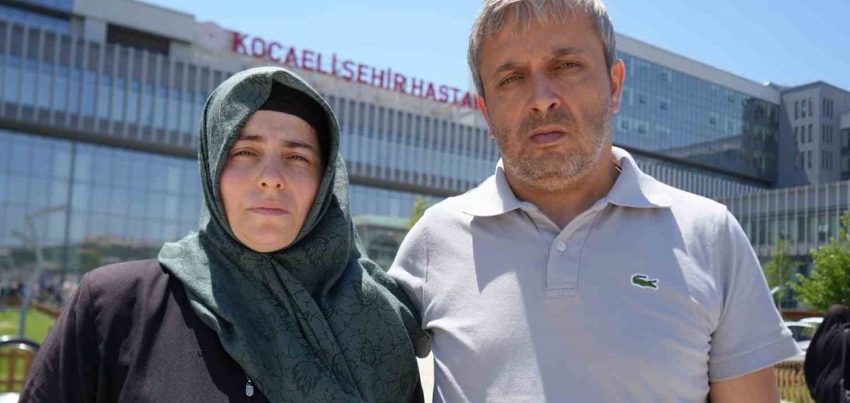 Kocaeli Gebze’de TikTok beğenisi tartışmasında 17 yaşındaki öğrenci bıçaklandı
