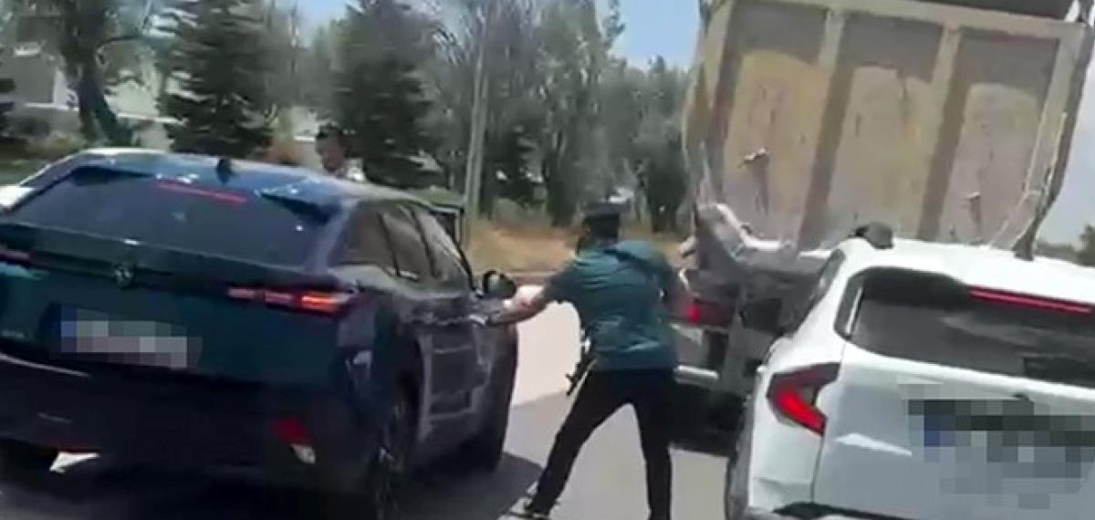 Konya Polisinden Uyuşturucu Sevkiyatına Darbe: 900 Kilogram Uyuşturucu Üretilebilen Ham Madde Ele Geçirildi