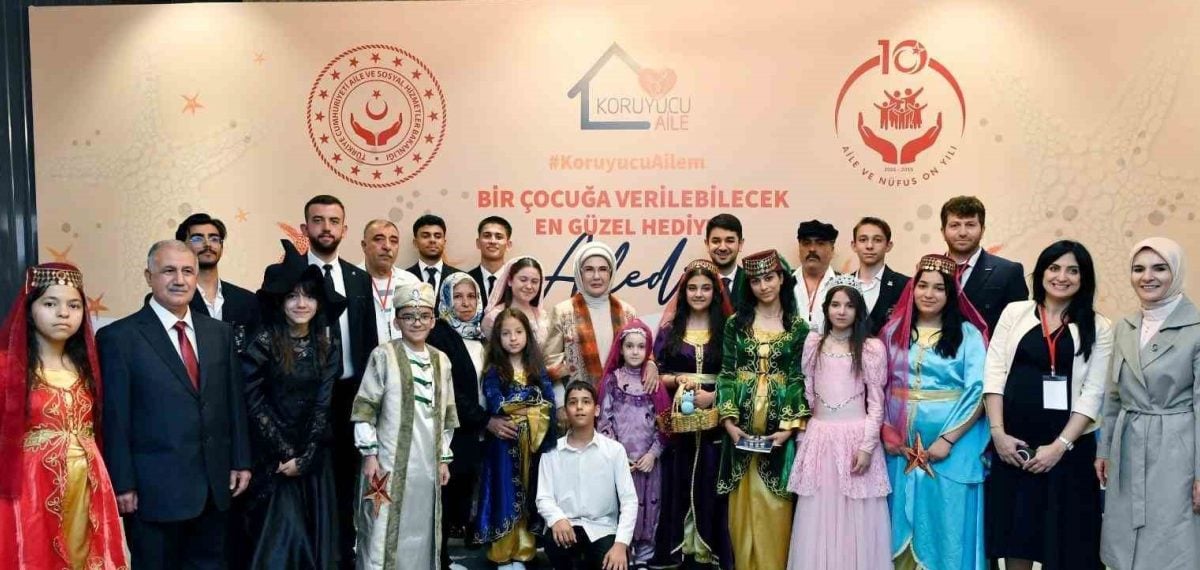 Koruyucu aile sayısı 2012’den bu yana 11 bin 22’ye yükseldi, Bakan Göktaş çalıştay sonuçlarını açıkladı
