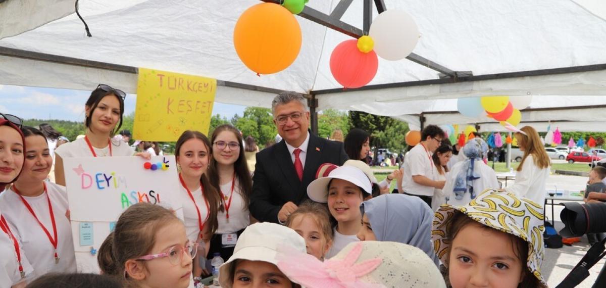 Kütahya’da Çocuk Şenliği Coşkusu