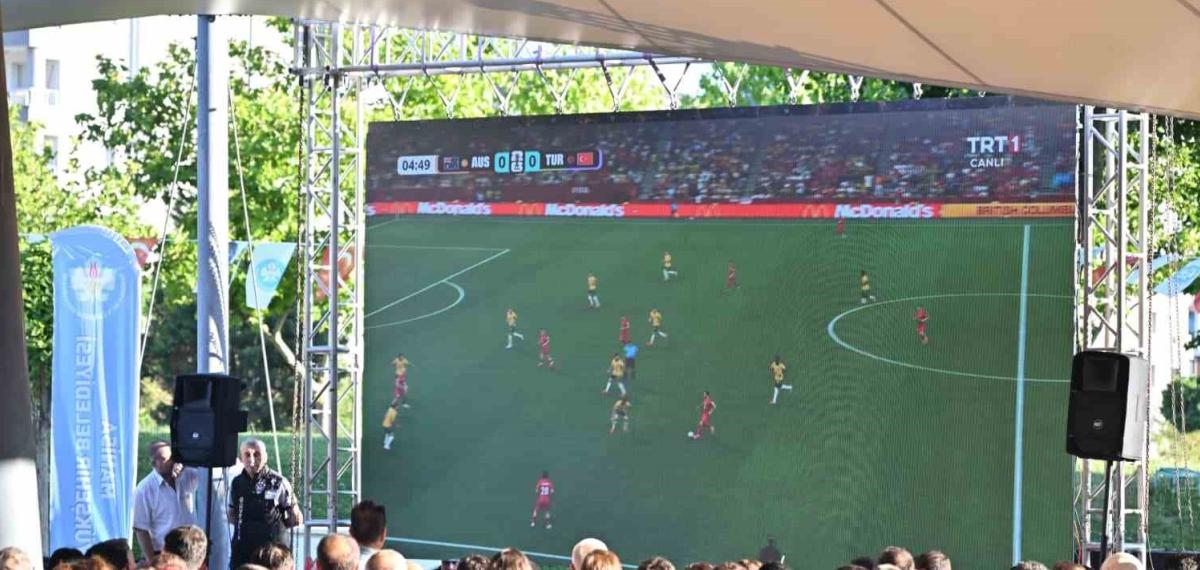 Manisa’da Dev Ekranda Milli Takım Heyecanı ve Şehrin Dayanışma Programı