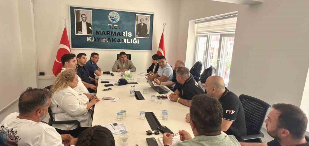 Marmaris, Türkiye’nin En İyi Yüzücülerine Ev Sahipliği Yapacak