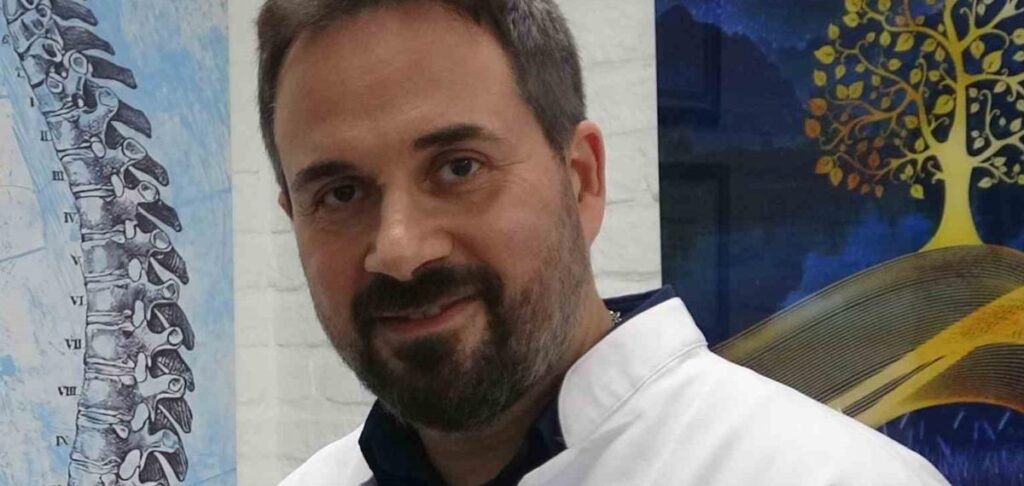 “Modern Yaşam Tarzı, Omurga Sağlığını Etkileyebiliyor”