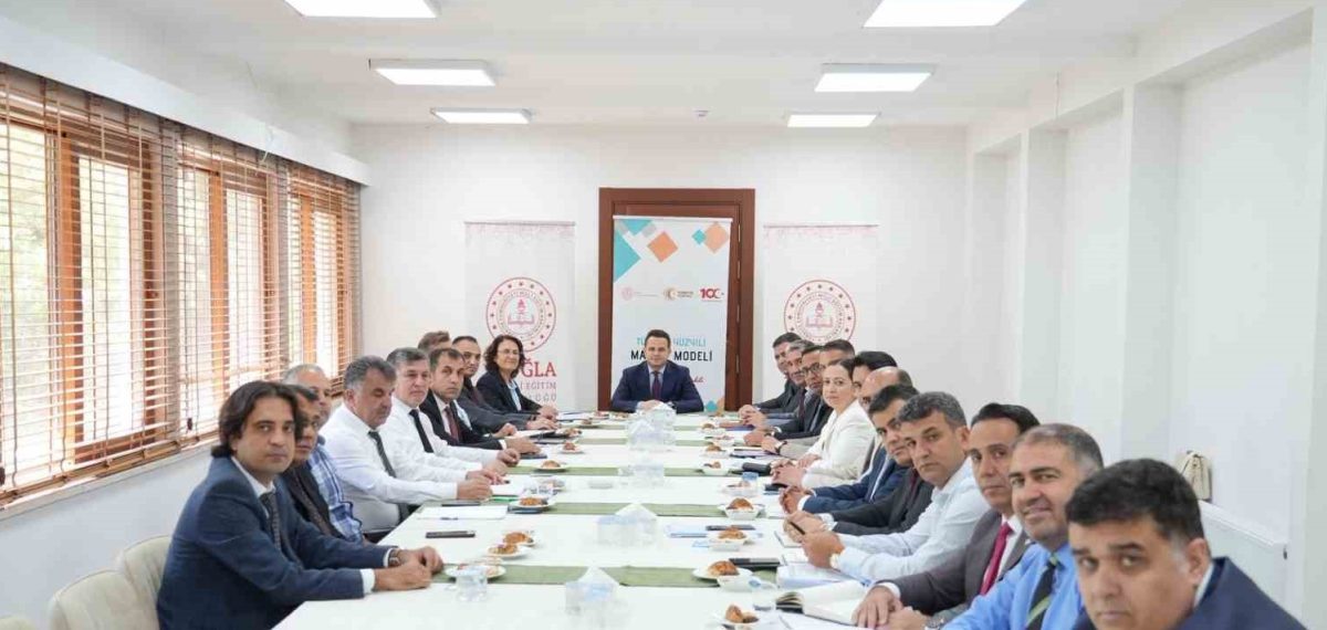 Muğla İl Milli Eğitim Müdürü Emre Çay, İlçe Müdürleriyle Yeni Eğitim Yılını Planladı