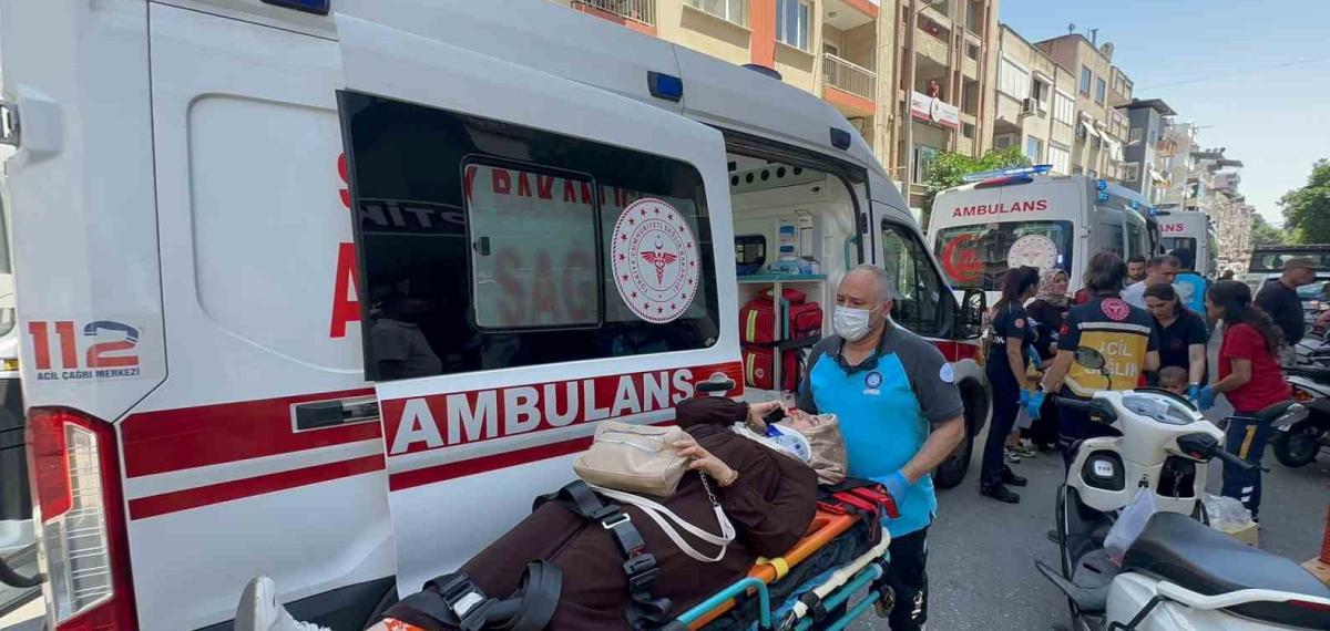 Nazilli’de Yaya Geçidinde Korkutan Kaza: 5 Yaralı