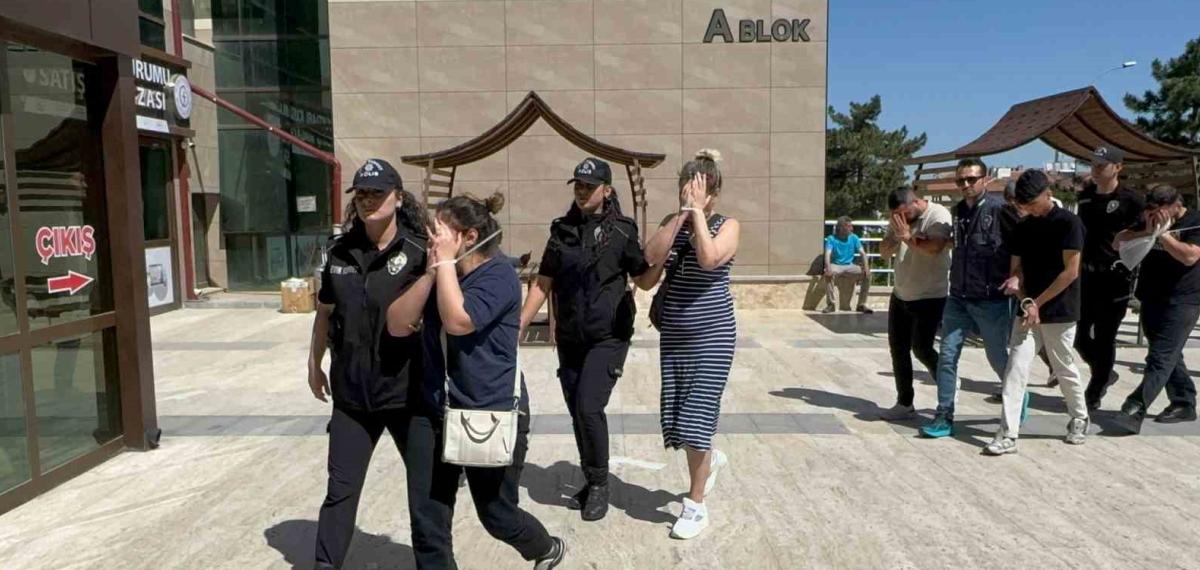 Nevşehir Merkezli 120 Milyon Liralık Dolandırıcılık Operasyonunda 41 Gözaltı