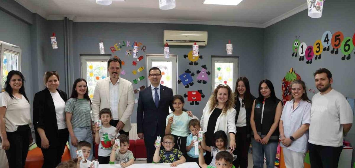 Nilüfer Belediyesi Çocukların Süt Tüketimini Destekliyor