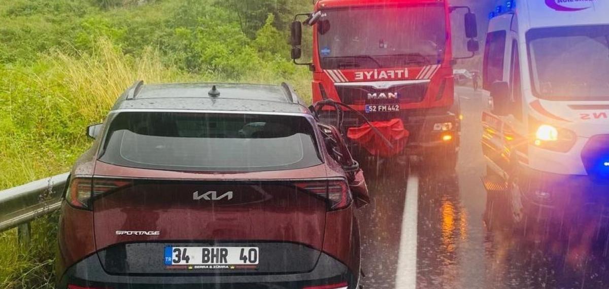 Ordu’da 3 Aracın Karıştığı Kazada 6 Kişi Yaralandı