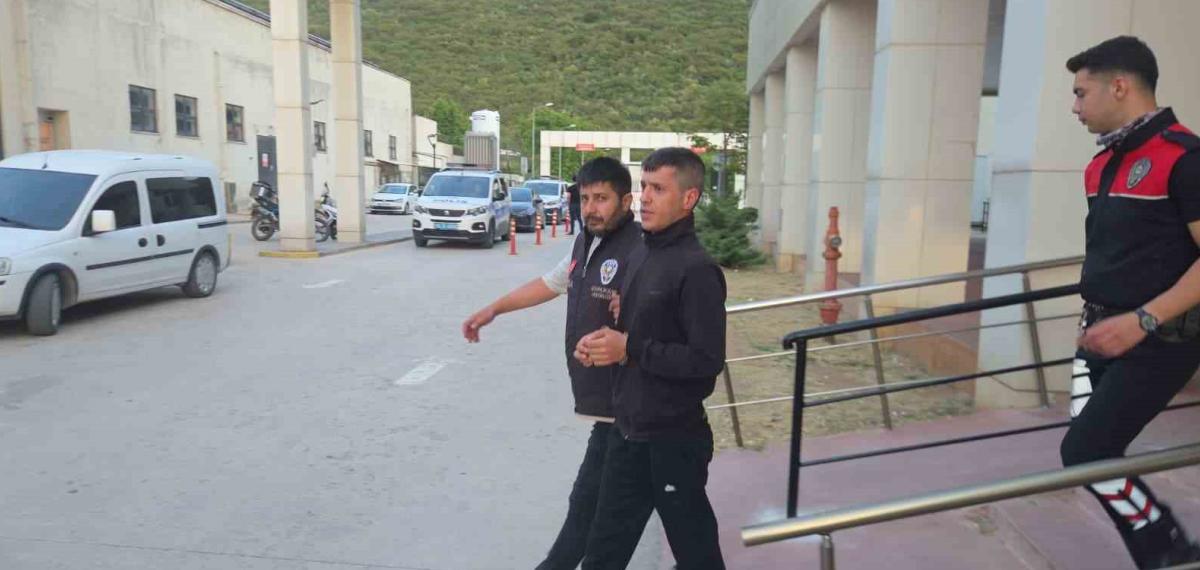 Orhangazi’de Helikopter Destekli Operasyonla 52 Şüpheli Gözaltında