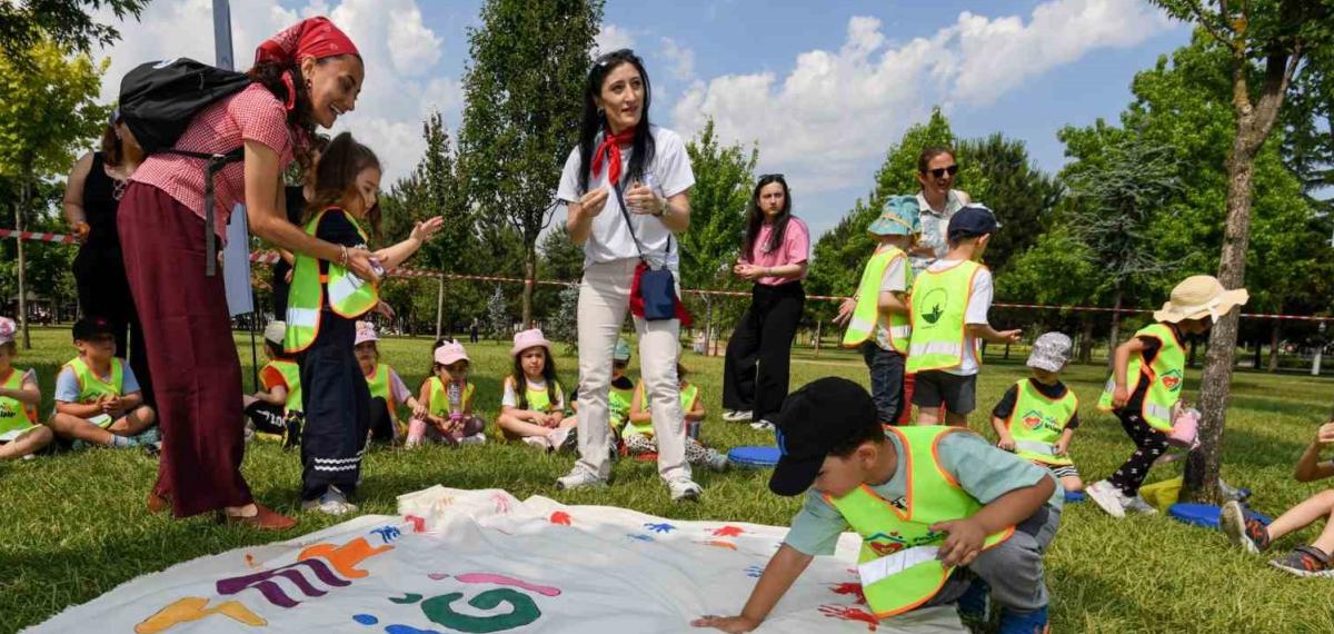 OSMEK Kursiyerleri Uçurtma Şenliğiyle Yazı Karşıladı: 380 Saatlik Eğitim Sahada Pekişti
