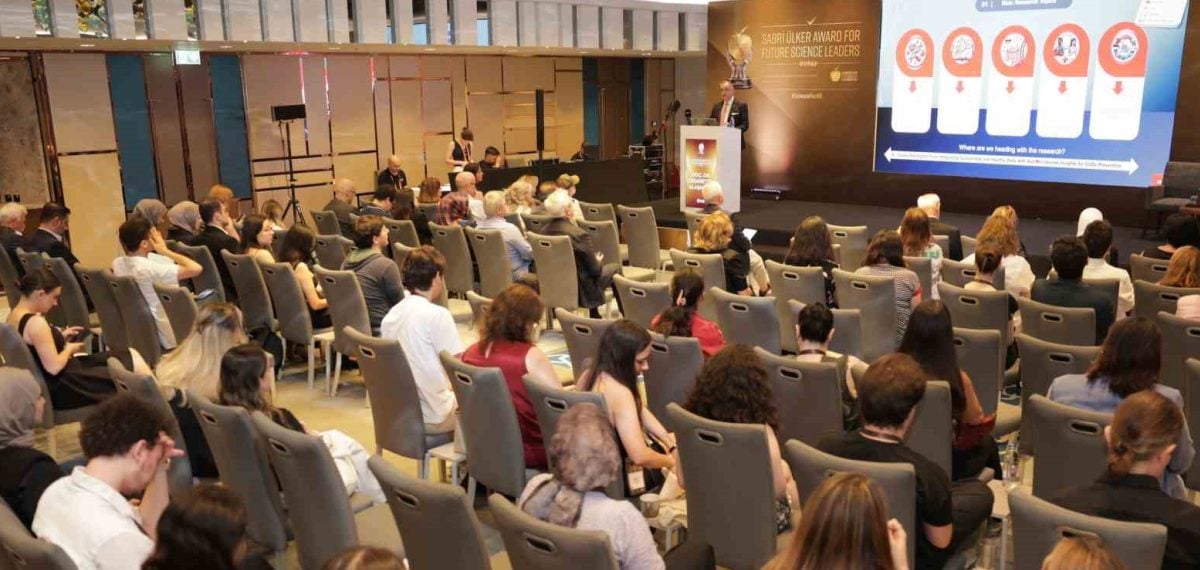Sabri Ülker Vakfı’ndan küresel bilim elçileri ağı ve Geleceğin Bilim Lideri ödülü tanıtımı