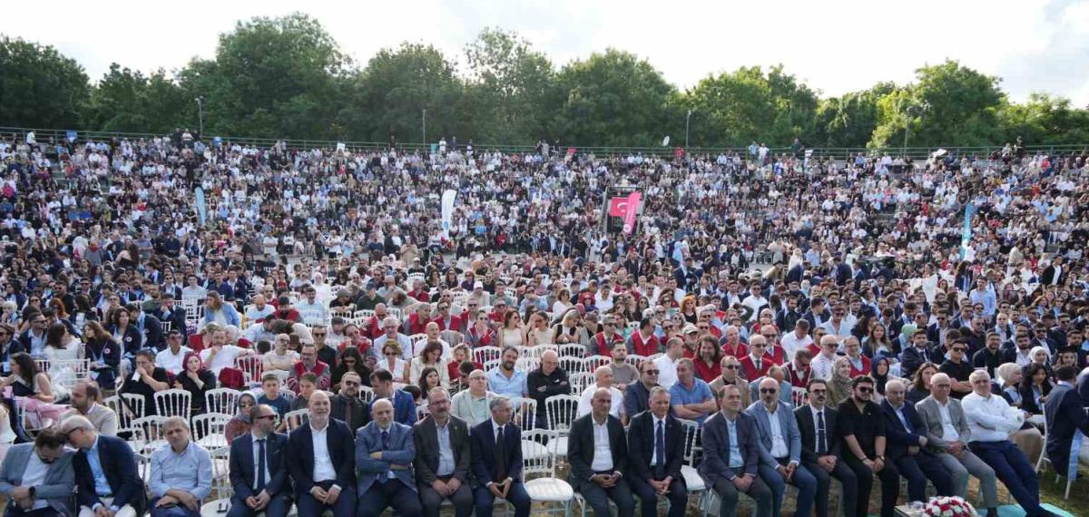 Samsun Üniversitesi 2025-2026 Mezuniyet Töreni: 616 Öğrenci Diplomalarını Aldı