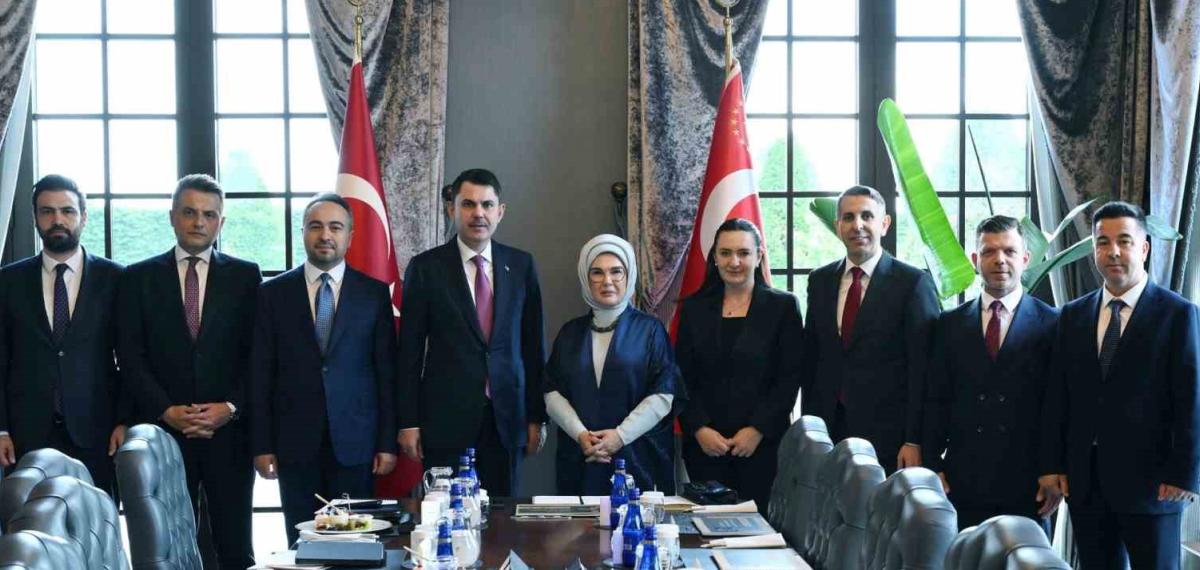 Sıfır Atık ve COP31 Hazırlıkları Üzerine Bakanlık-First Lady Görüşmesi: Stratejiler ve Ortak Çalışmalar