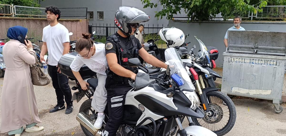 Sınava Dakikalar Kala Motosikletli Kahramanlar