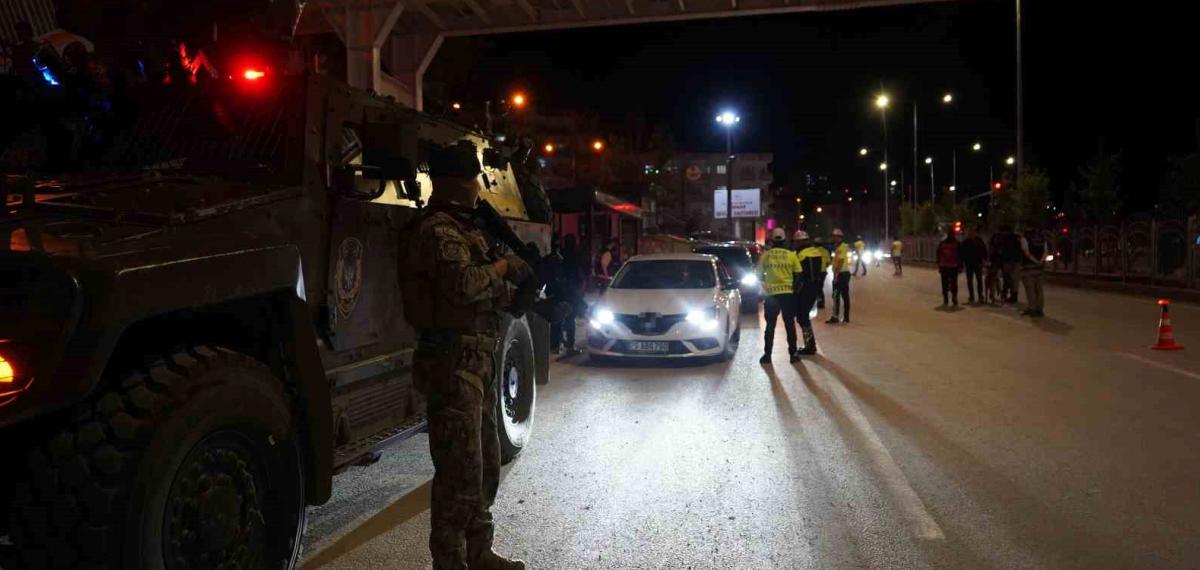 Şırnak’ta Bayramda Çifte Başarı: 44 Aranan Şahıs Yakalandı, Ölümlü Kaza Yaşanmadı