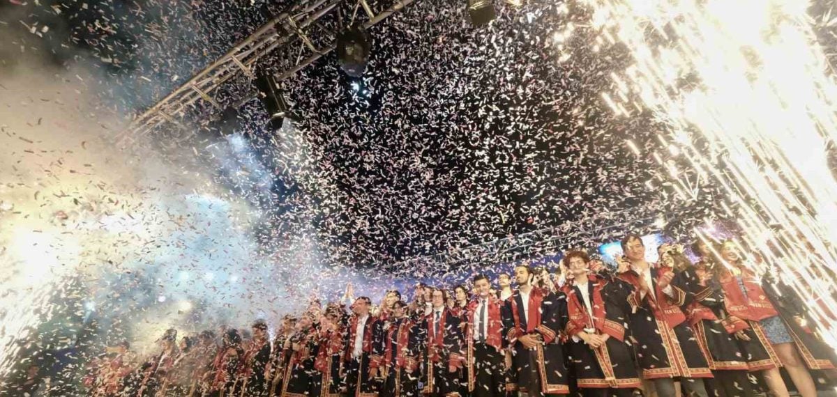 TÜBİTAK Fen Lisesi İlk Mezunlarını Verdi Bu Başarıyla Yüksek Teknoloji Hedefleniyor