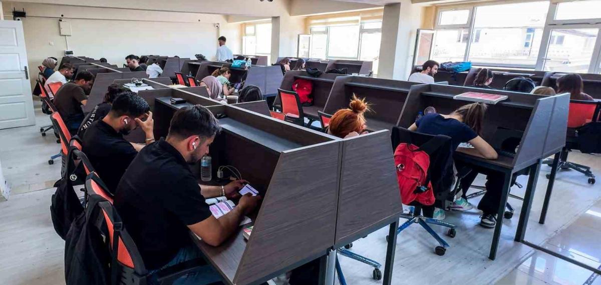 Turhal TUGİM Yeni Kapasiteyle Gençlere Ücretsiz Çalışma ve İnternet İmkanı
