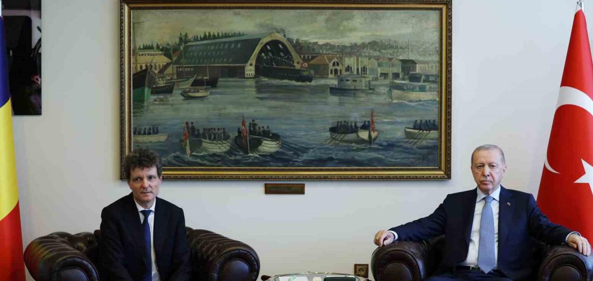 Türkiye-Romanya liderleri İstanbul’da yüz yüze görüştü