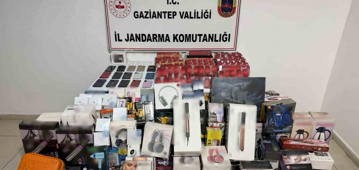 Uyuşturucu ve Kaçakçılık Olaylarında 7 Şahıs Tutuklandı