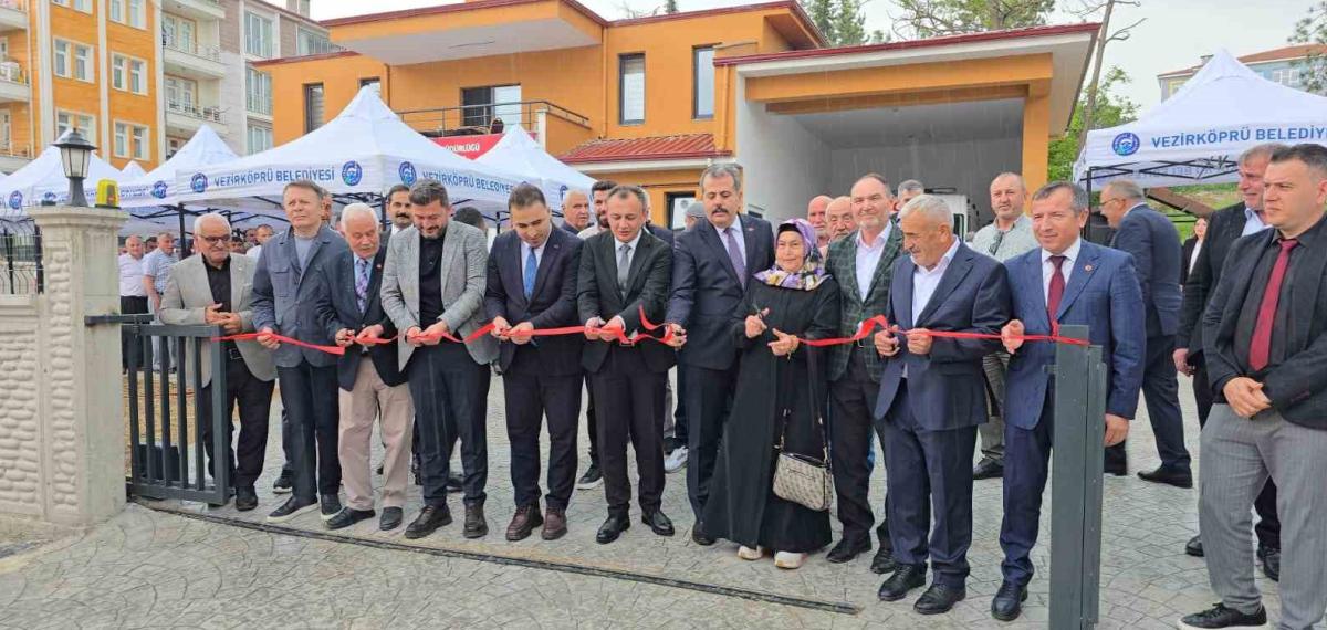 Vezirköprü Kamile Kavas 5 Nolu Acil Sağlık Hizmetleri İstasyonu Açıldı