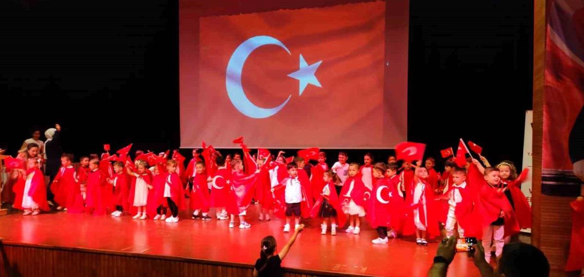 Vezirköprü’de Miniklere Doküman Merasimi