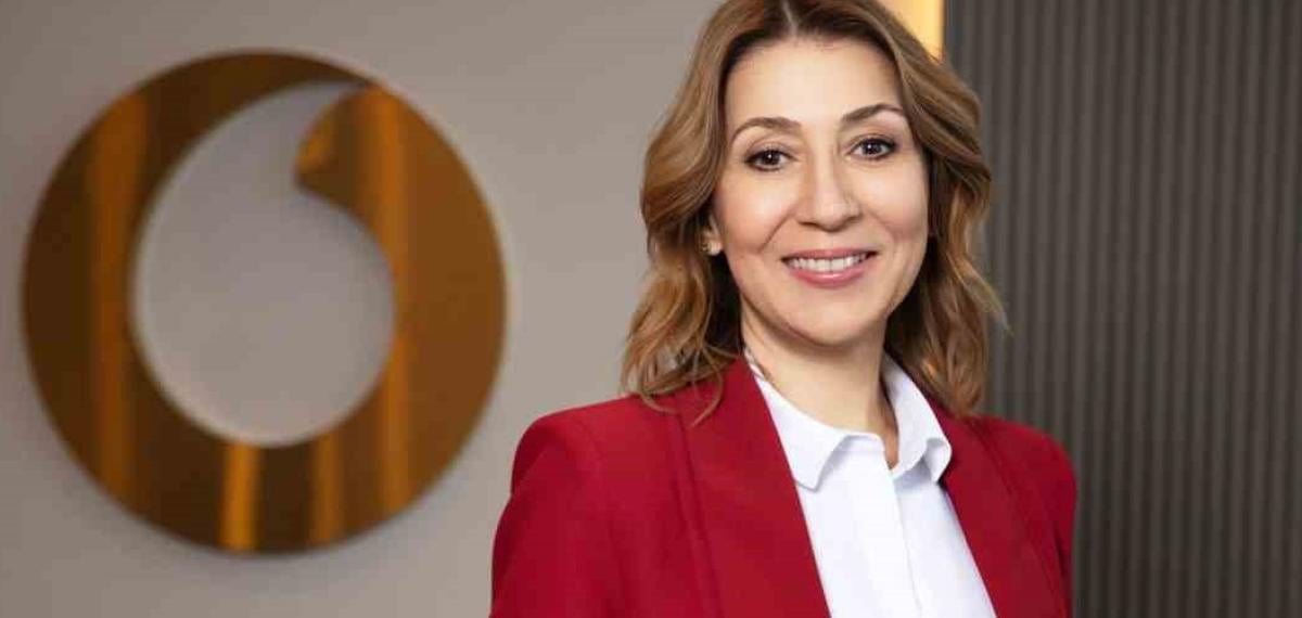Vodafone FLEX ile Babalar Günü’nde 5G Odaklı Özel Kampanya ve Ödeme Kolaylıkları