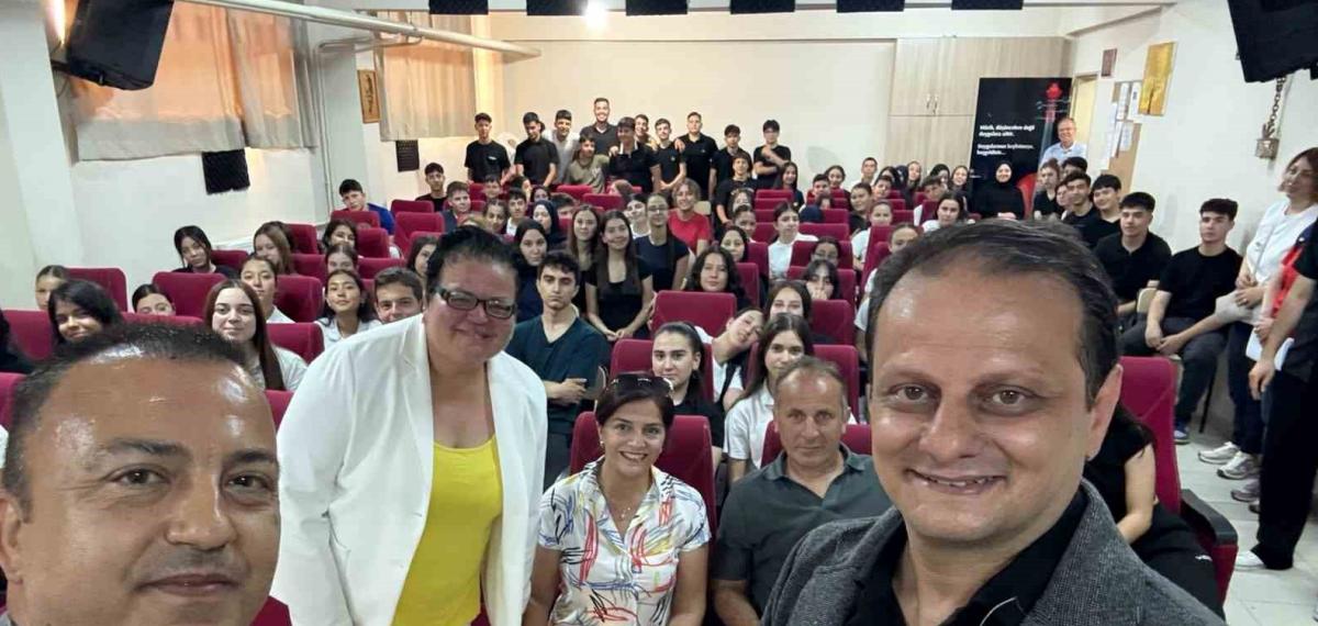 Yenipazar’da Öğrencilere “Kampüse Giden Yol” Semineri