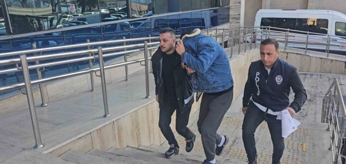 Zonguldak’ta Rampada Park Halindeki Kamyonet Kazası: 4 Yaşında Çocuk Hayatını Kaybetti