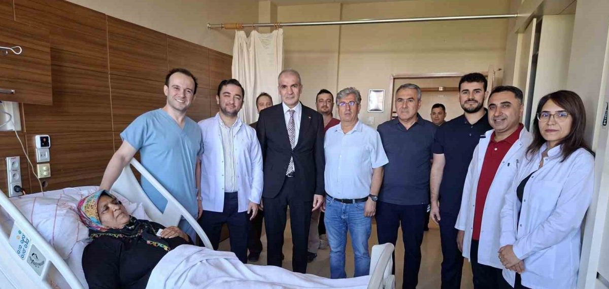 Adıyaman Eğitim ve Araştırma Hastanesi’nde endoskopik endonazal hipofiz ameliyatı ile görme kaybı düzeldi