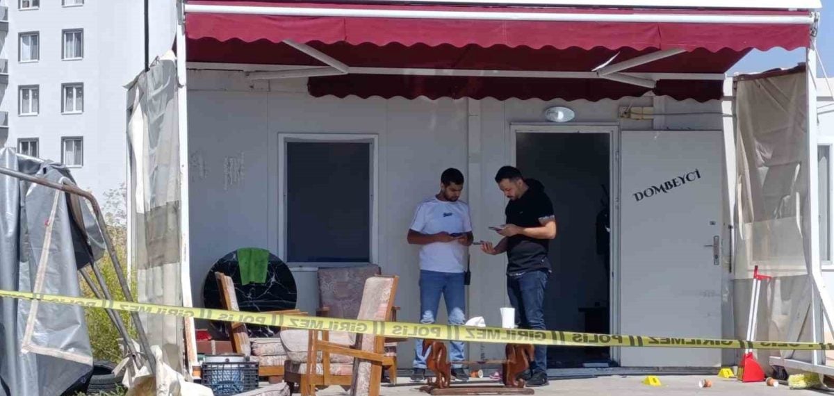 Afyonkarahisar’da minibüs durağı kavgası: 1 ölü, 1 yaralı