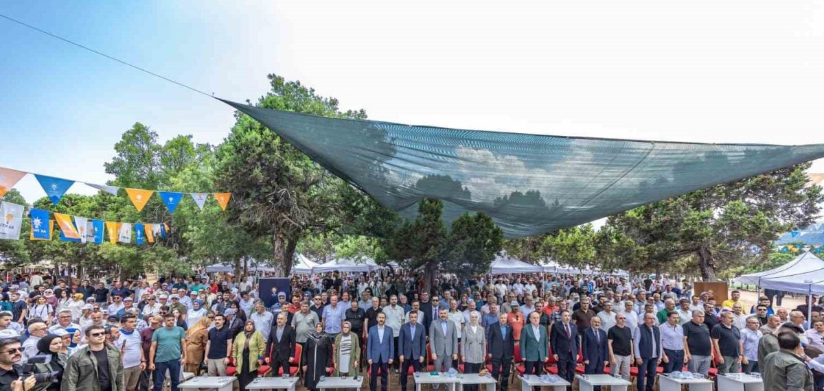 AK Parti Konya İl Danışma Meclisi toplantısı Beyşehir Yeşildağ’da yapıldı