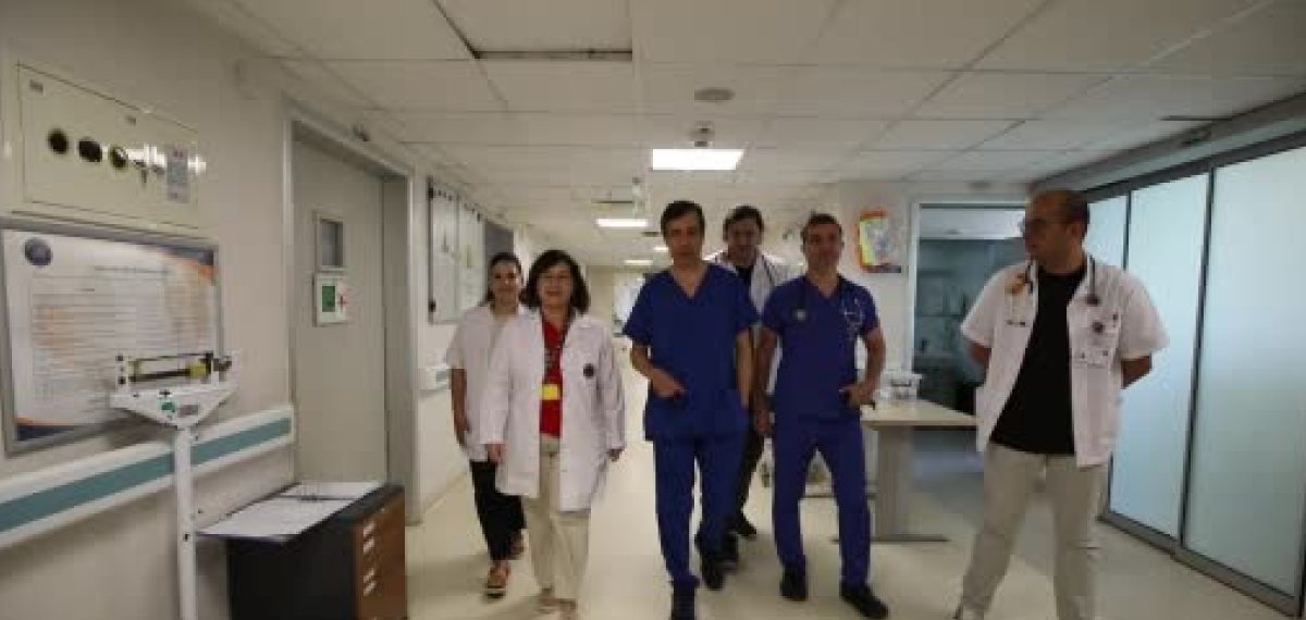 Akciğerdeki doğumsal damar anomalisi anjiyo ile kapatıldı, 8 yaşındaki çocuk sağlığına kavuştu
