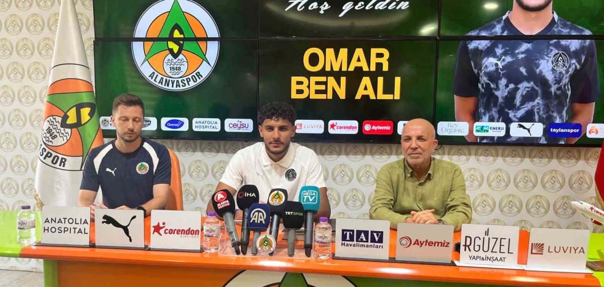 Alanyaspor, CS Sfaxien’in 21 yaşındaki santrforu Omar Ben Ali ile 4 yıllık sözleşme imzaladı