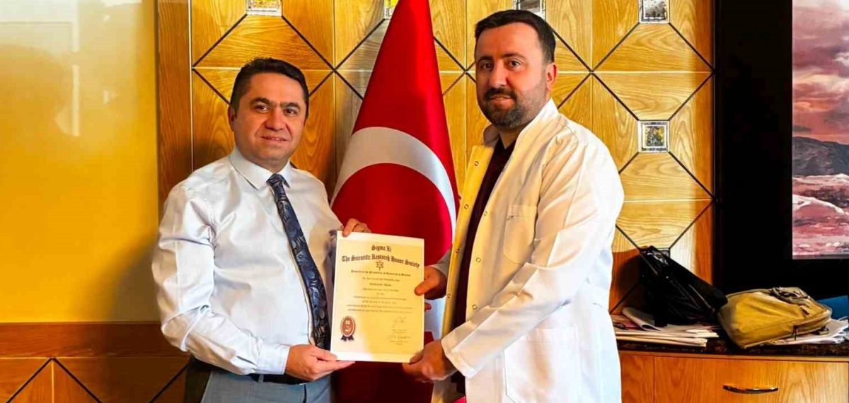 ALKÜ Diş Hekimliği Dekanı Prof. Dr. Mehmet Akın Sigma Xi üyeliğine kabul edildi