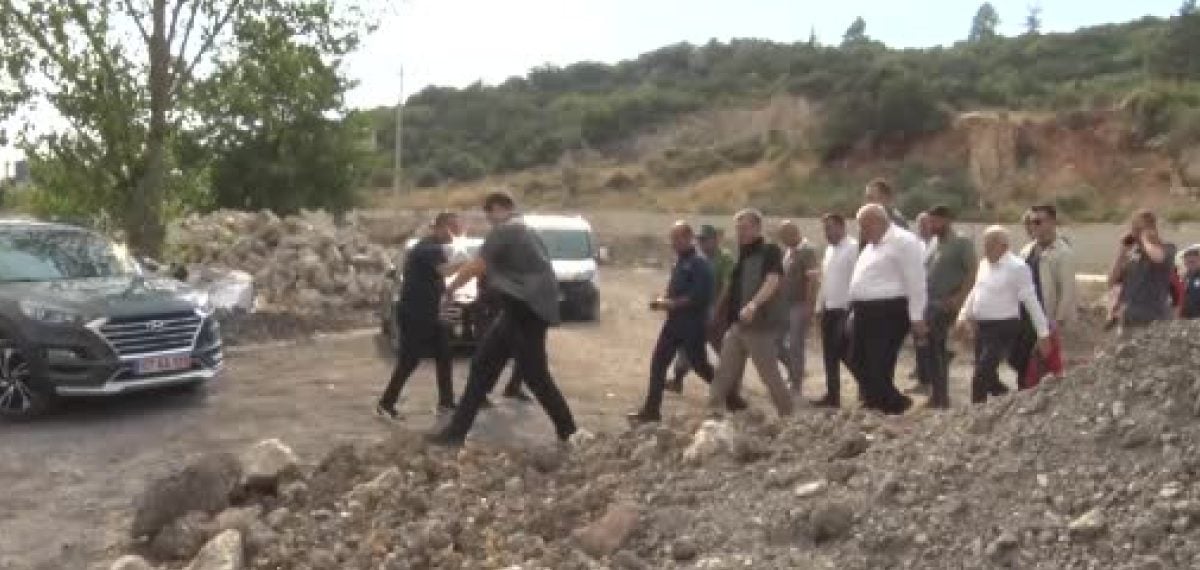 Antalya’da çok sayıda orman yangını: Kaş 38 saati aştı, Kumluca’da 50 hane tahliye