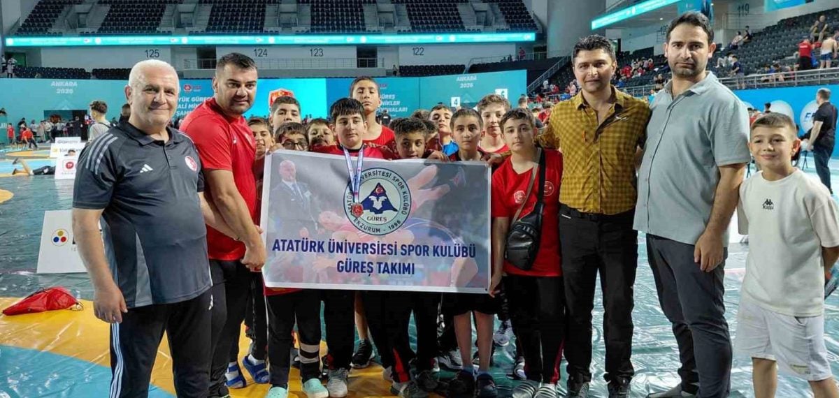 Atatürk Üniversitesi sporcusu Ali Yavuz 57 kg’de Türkiye şampiyonu oldu