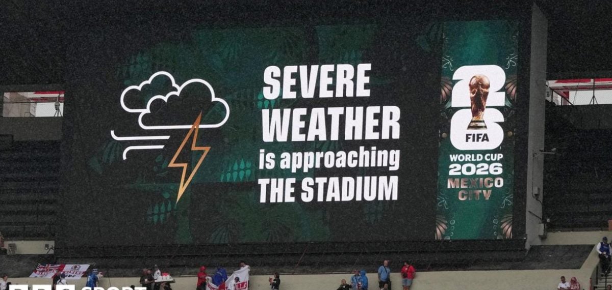 Azteca Stadium issues shelter-in-place as lightning threat delays Mexico v England preparations