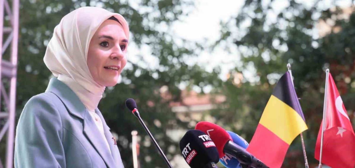 Bakan Göktaş: Türkiye-Belçika ilişkileri ticaret ve savunma işbirliğiyle güçleniyor