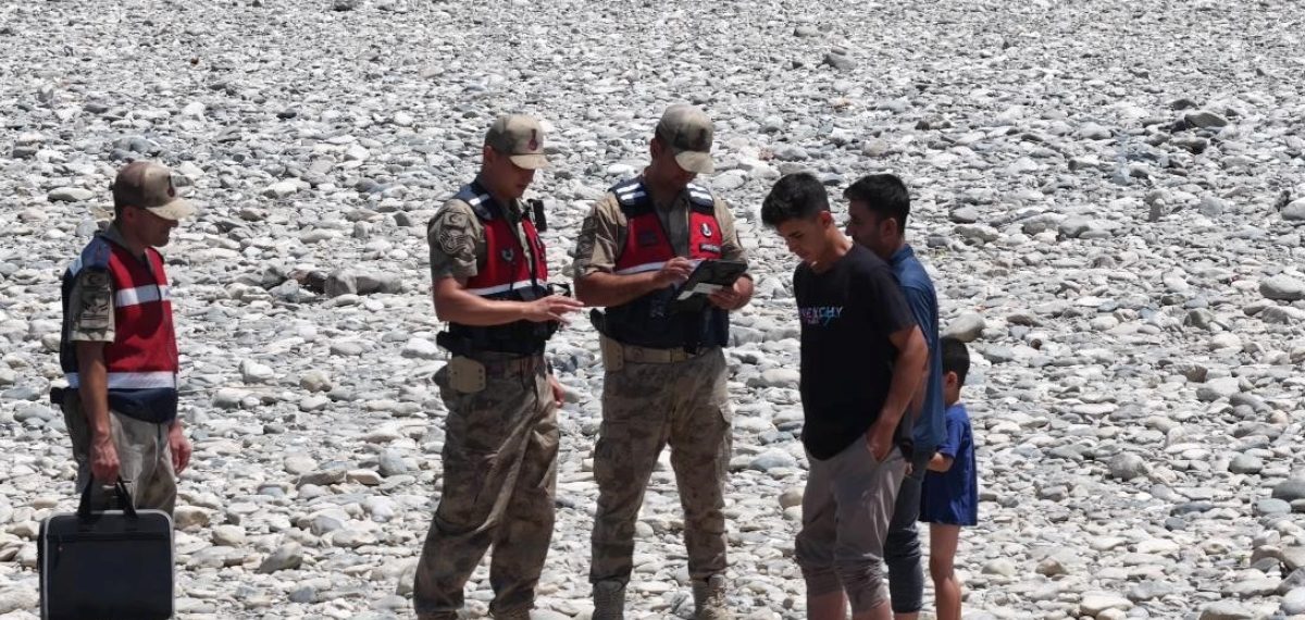 Batman’da yetkililerden su kenarları için boğulma uyarısı, güvenli alan çağrısı