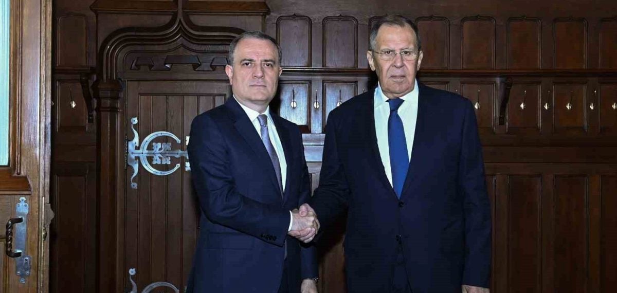 Bayramov-Moskova Görüşmesi: Azerbaycan-Ermenistan Normalleşmesinde ‘Fiilen Barış’ İfadesi