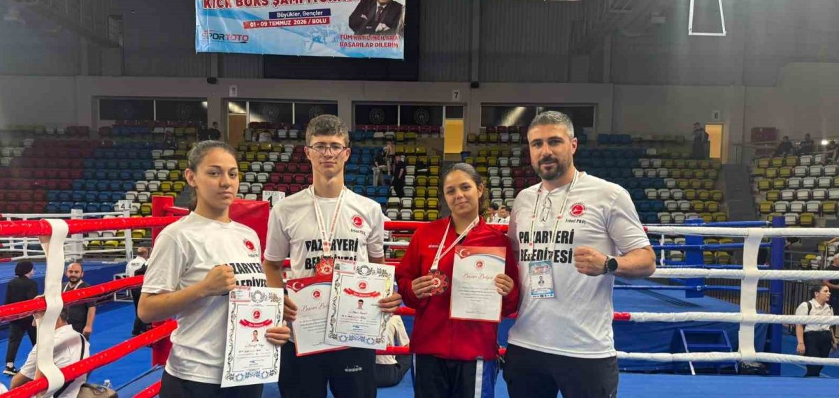Bilecikli sporculardan Bolu Türkiye Kick Boks Şampiyonası’nda 2 madalya