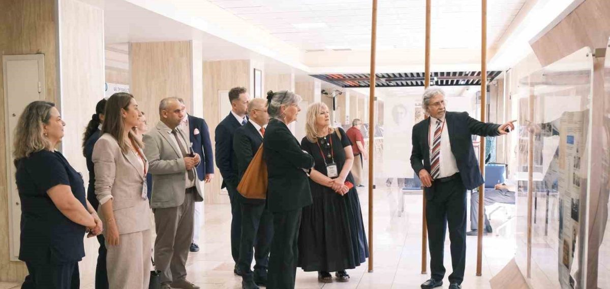 Bursa Uludağ Üniversitesi Tıp Fakültesi’ne Senologic International Society akreditasyonu verildi